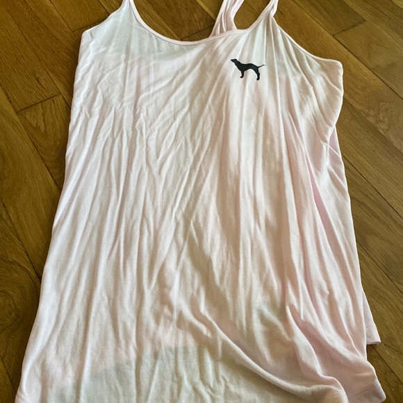 Pink tank - Picture 2 of 2